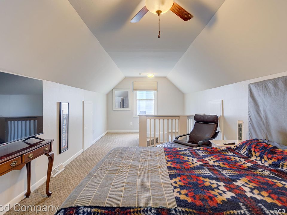 421 Channing St, photo 23