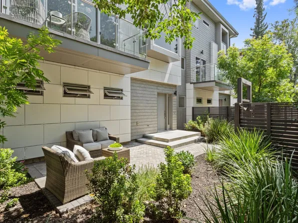 618 College Ave, Menlo Park, CA 94025