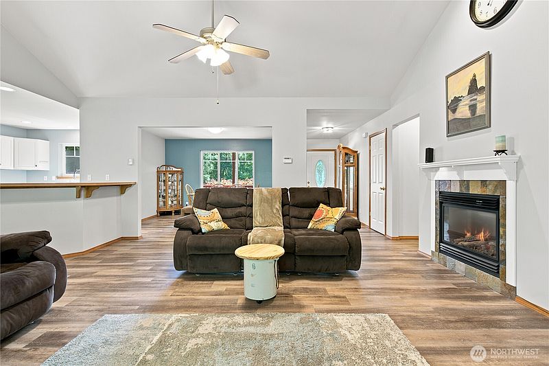 5th image of 4782 NW Grover Lane