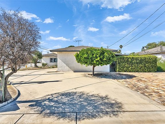 4th image of 9287 Alder Ave