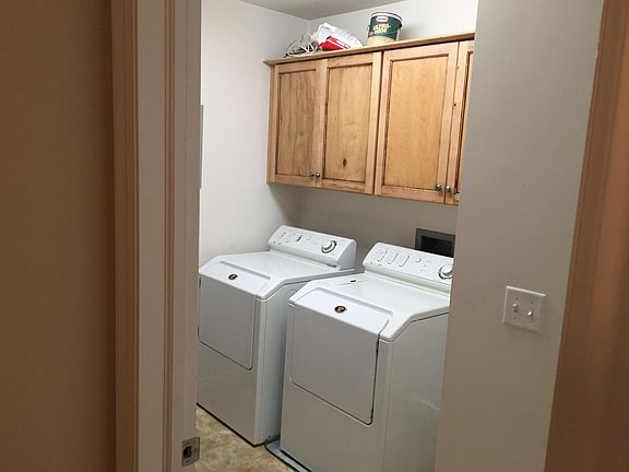 Washer & dryer in unit
