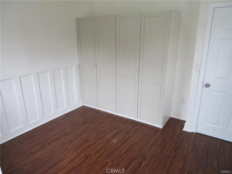 3923 1/4 S Normandie Ave — Photo 9