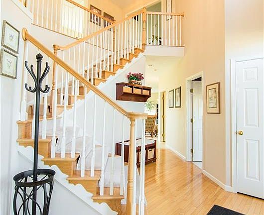 2nd image of 37929 Stoney Lake Dr