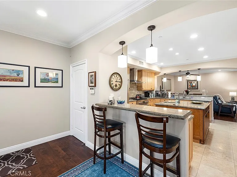 3116 Lincoln St — Photo 13