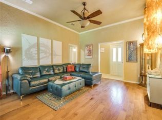 1638 Spinnaker Ln, Azle, TX 76020