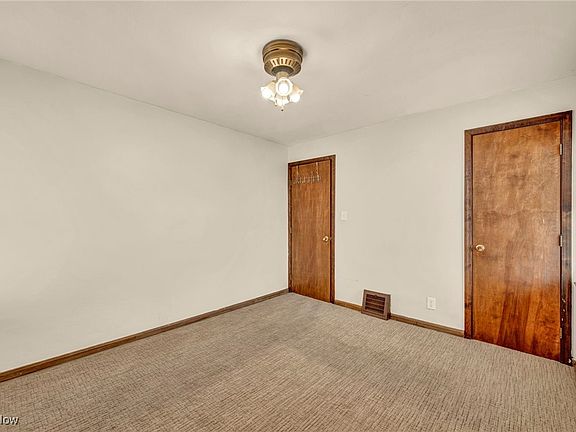 4th image of 15512 Fernway Dr