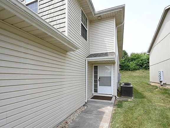 3rd image of 13626 Oak Valley Dr