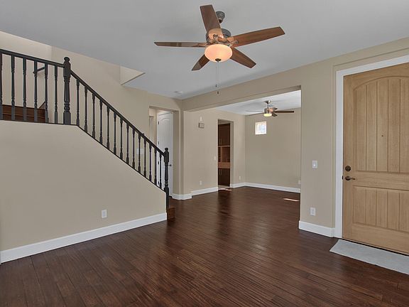 5th image of 3510 E LAKEWOOD Parkway W #106