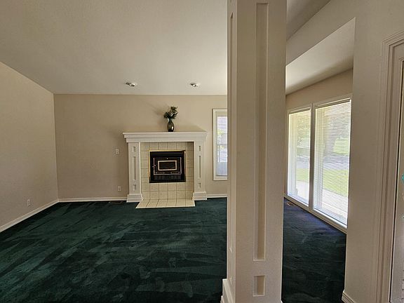 5th image of 4820 N Savannah Ln