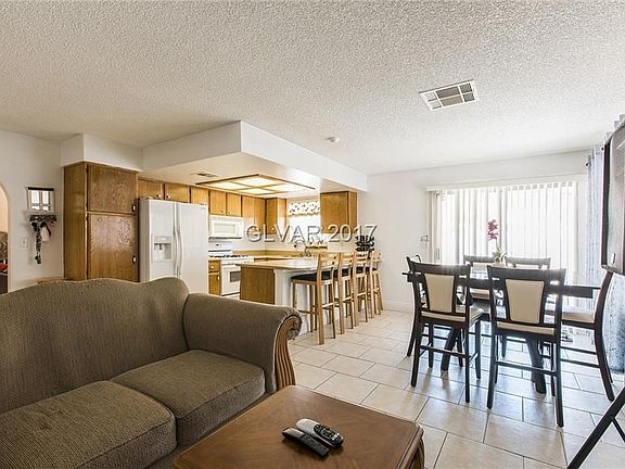 4th image of 5830 Auckland Dr