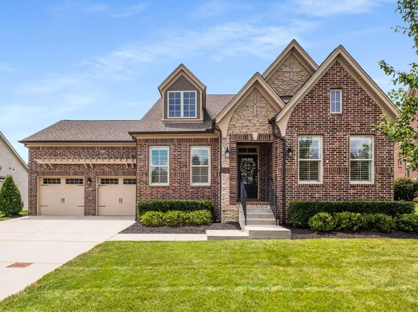241 Caroline Way, Mount Juliet, TN 37122