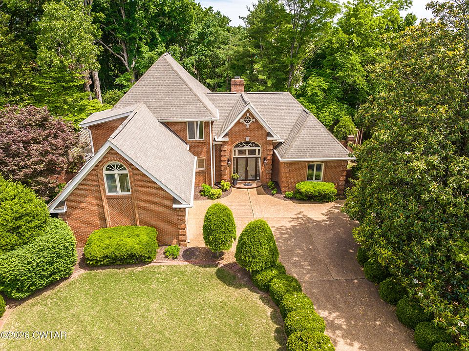1st image of 73 Garden Dr