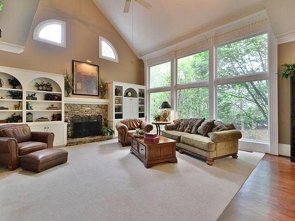 5th image of 115 Silver Mist Cir