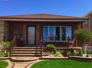 6353 S Narragansett Ave, Chicago, IL 60638