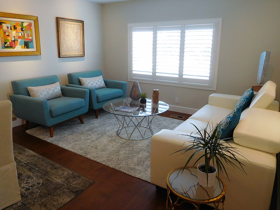 2nd image of 25 Rustic Rock Ln #25