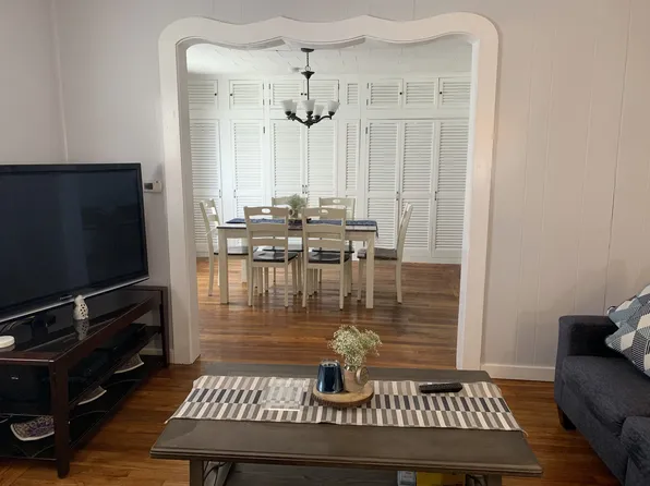 38 Smith Ave APT 1, Bergenfield, NJ 07621