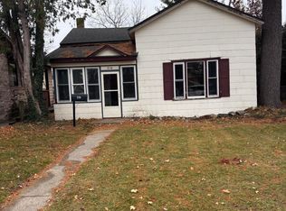 216 S Warren Ave, Big Rapids, MI 49307