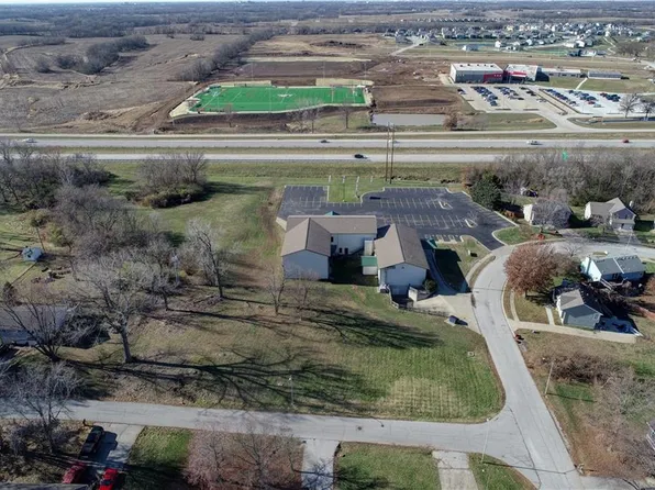 10420 N Wyandotte St, Kansas City, MO 64155