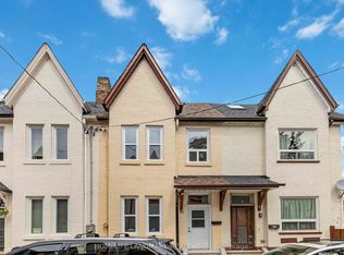 4 Andrews Ave, Toronto, ON M6J1S3