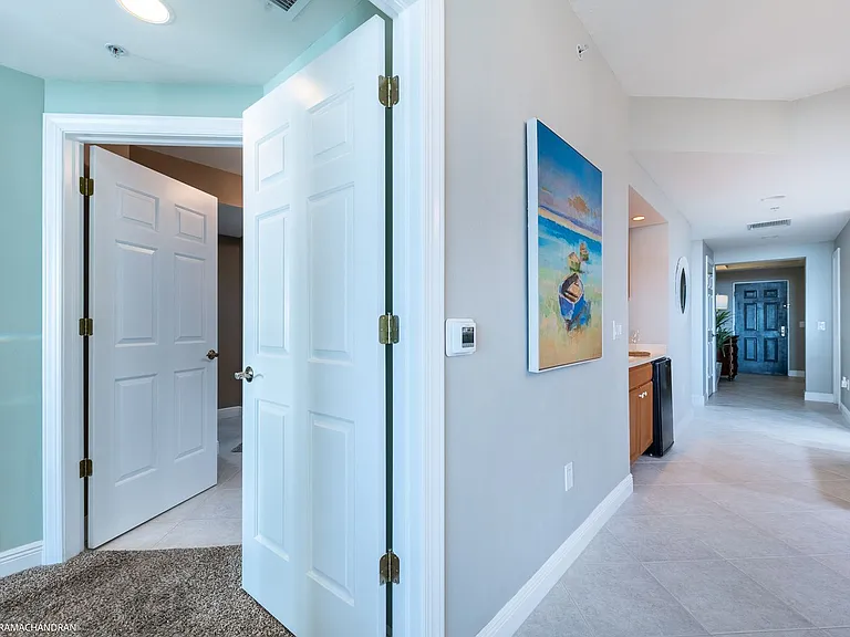 3313 Sunset Key Cir #402 — Photo 22