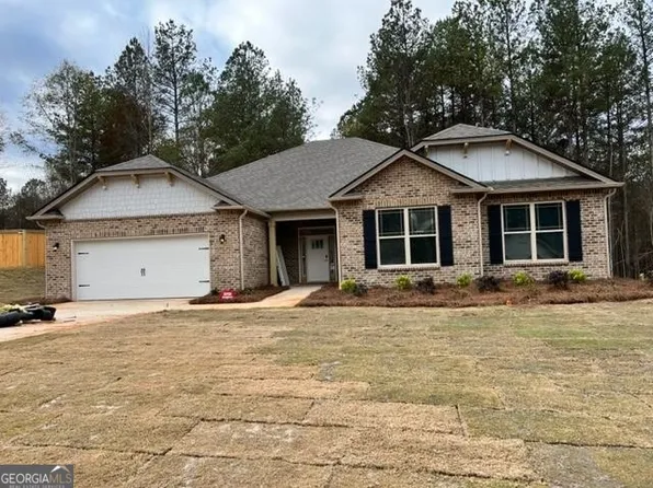 226 Eagle Heights Dr, Maysville, GA 30558