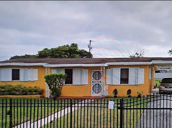 3930 NW 195th St, Miami Gardens, FL 33055