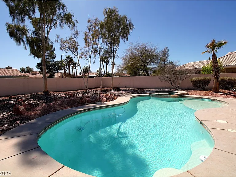 7613 Mooring Ave — Photo 31