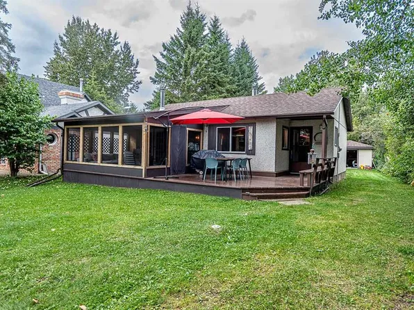11 S Lakeshore Dr, Sundance Beach, AB T0C 2P0