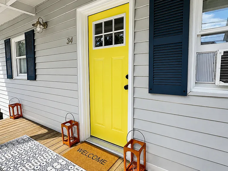 34 Franklin St #1 — Photo 1