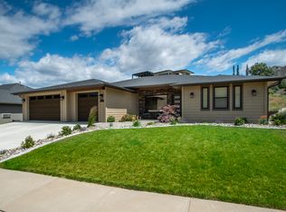 2047 Broadleaf Ct, Wenatchee, WA 98801
