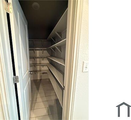 5th image of 125 Woods Edge Ln