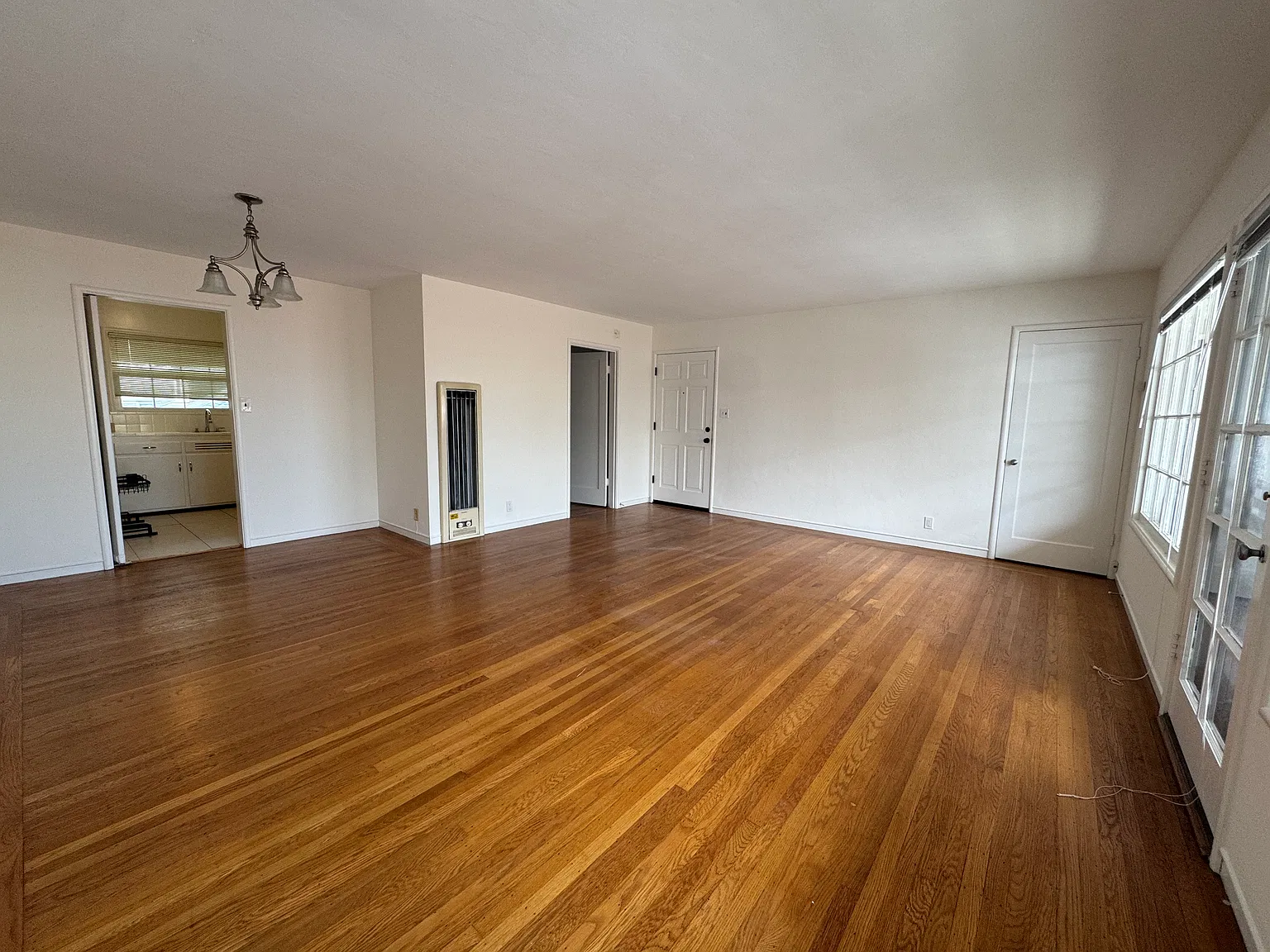 631 Central Ave — Photo 4