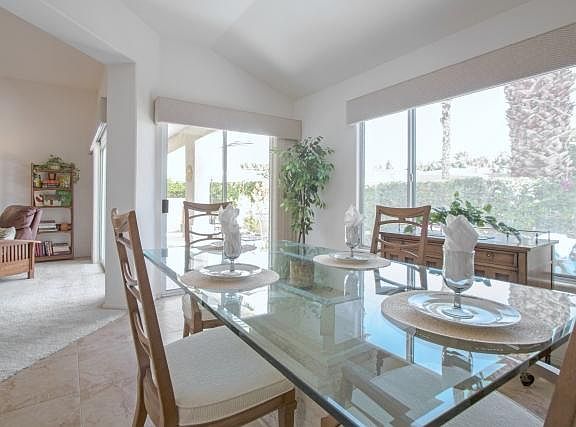 3rd image of 48638 Vista Tierra