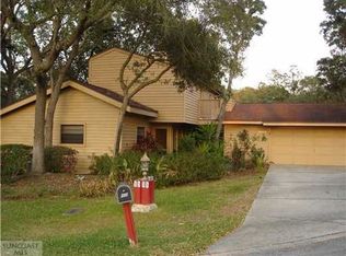 2335 Tiverton Ct, Dunedin, FL 34698