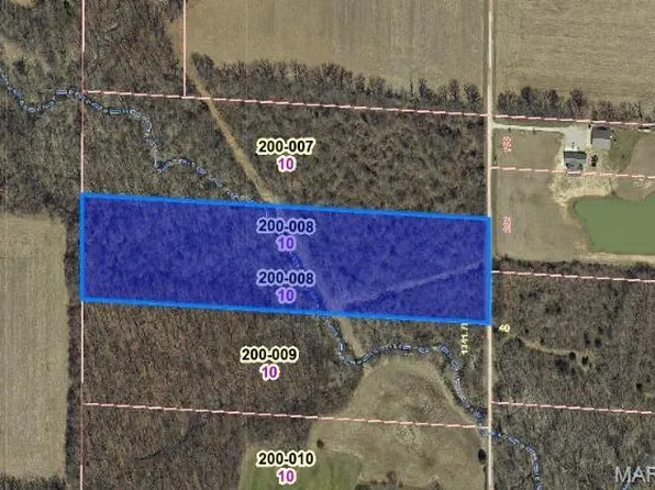 459 N 500th St, Patoka, IL 62875