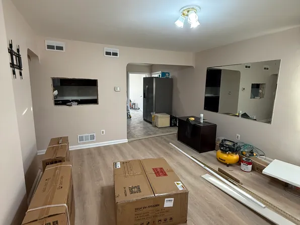 (undisclosed Address), Valley Stream, NY 11580