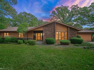 19617 Woodside Dr, New Lenox, IL 60451