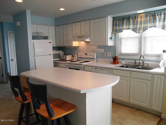 5th image of 8511 Ocean View Dr
