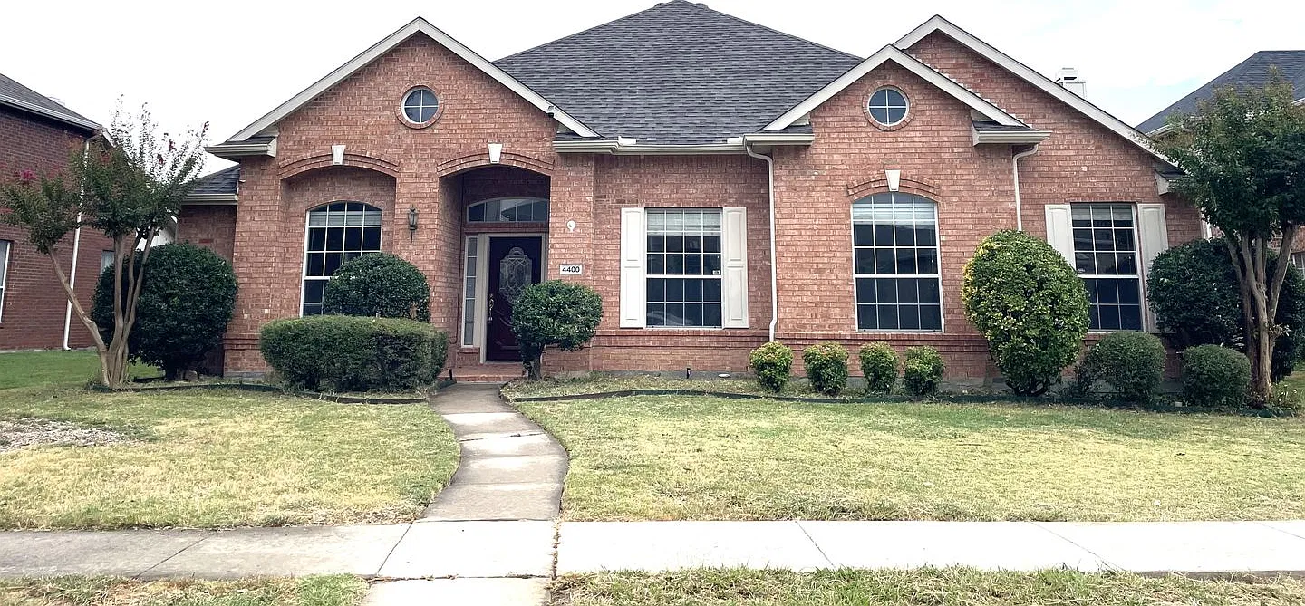 4 Bed / 2 Bath House for Lease in Plano — Photo 1