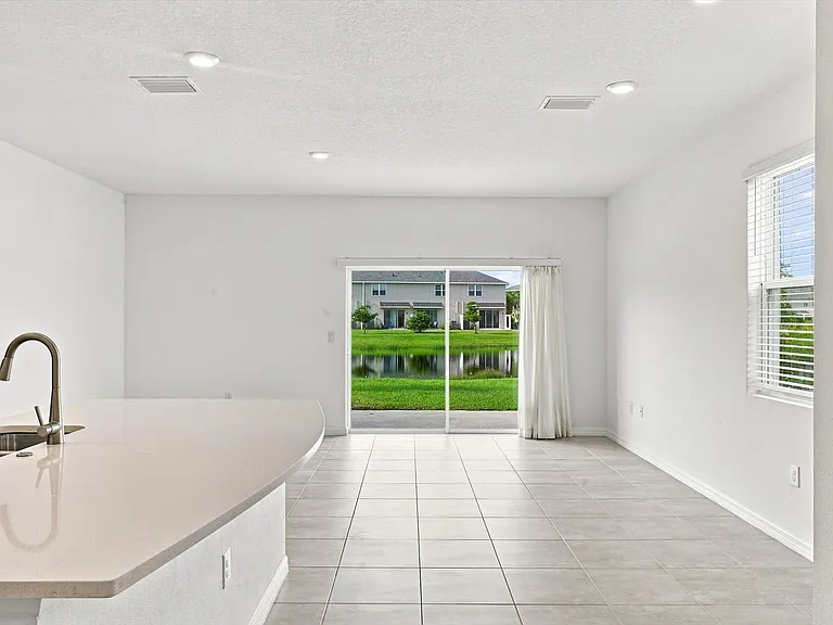 5739 Archipelago St — Photo 4