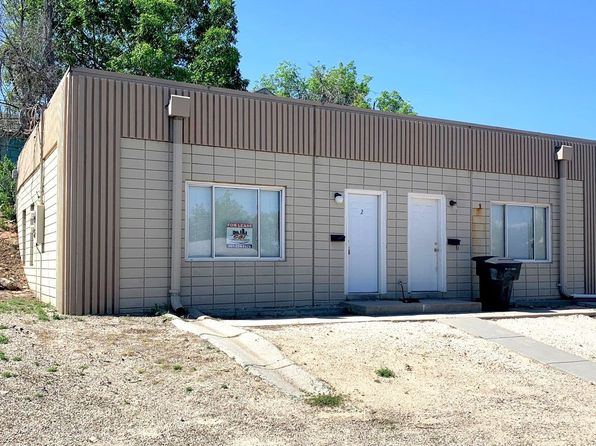 1111 S Chestnut St APT 2