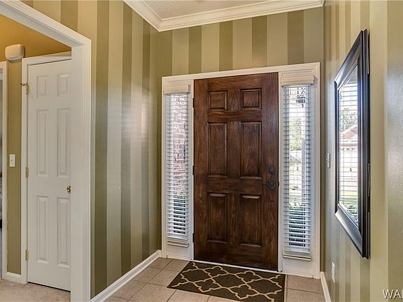 4th image of 4908 Ross Cir