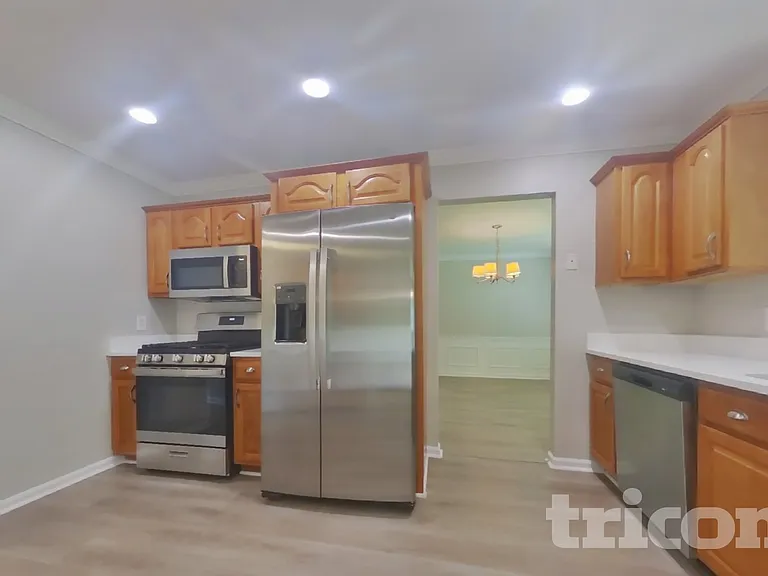 1471 Oakdale Rd — Photo 6