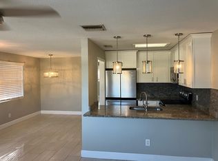 935 N Peninsula Dr #1, Daytona Beach, FL 32118