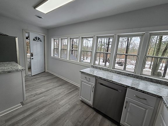 5th image of 3007 Lockwood St