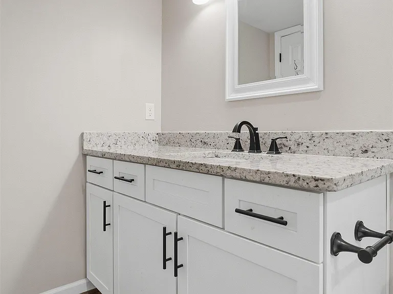 2087 Montreat Cir #2087 — Photo 19