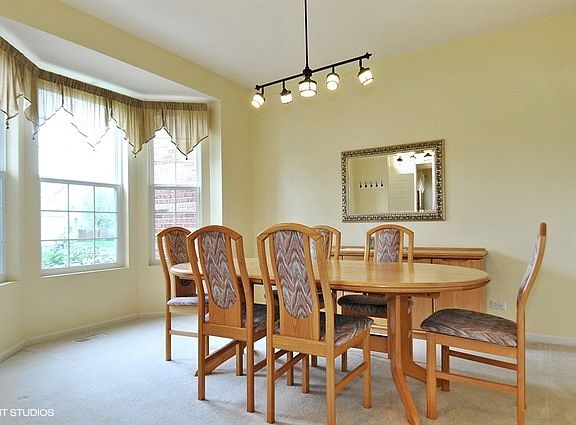 5th image of 12810 Bradford Ln