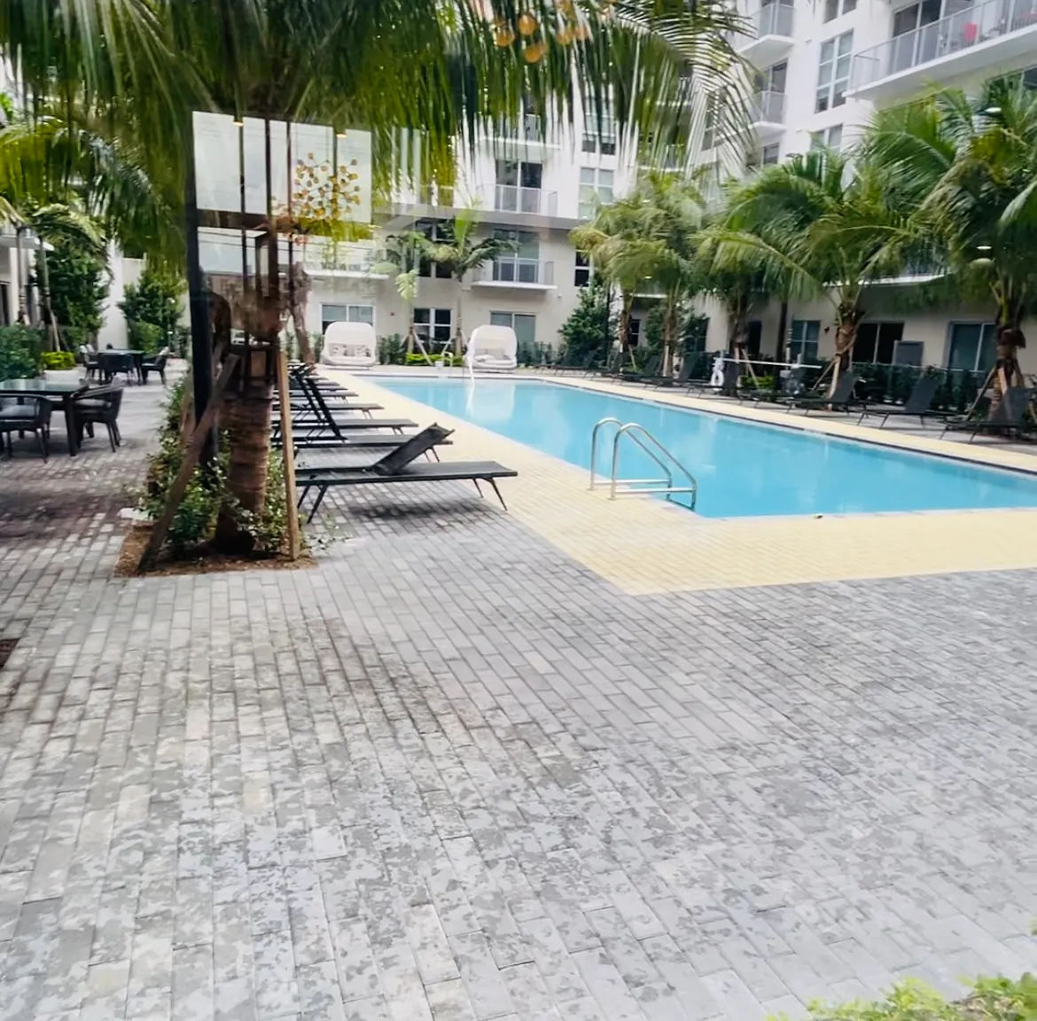 1 bed, 1.0 bath, 680 sqft, $2,120 — Photo 4