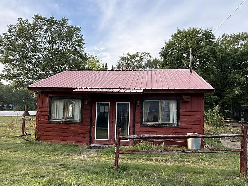 1st image of 4765 Ausable Rd
