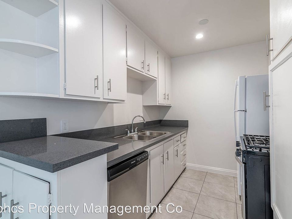 1st image of 6069 Saturn St APT 06